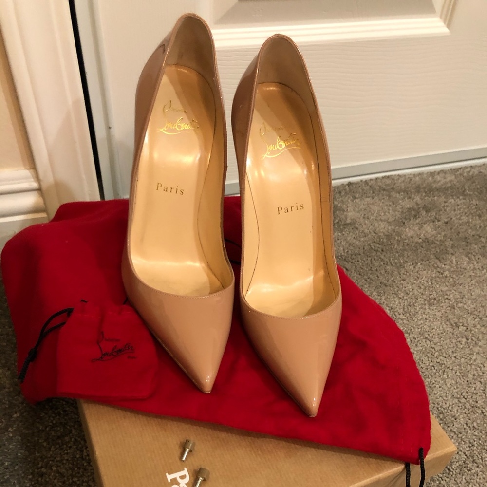 Nude So Kate Christian Louboutin